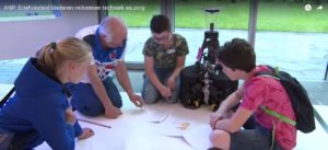 Robot-workshop tijdens High Tech 2Discover