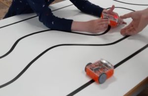 Workshop Python programming with the Edison robot | Elangco - Language ...